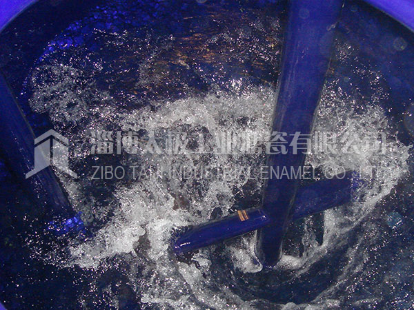 如何對搪瓷反應釜物料進行實時酸堿度檢測？