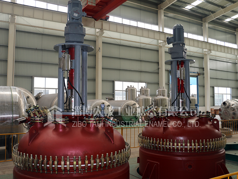 太極開式搪玻璃反應(yīng)釜 